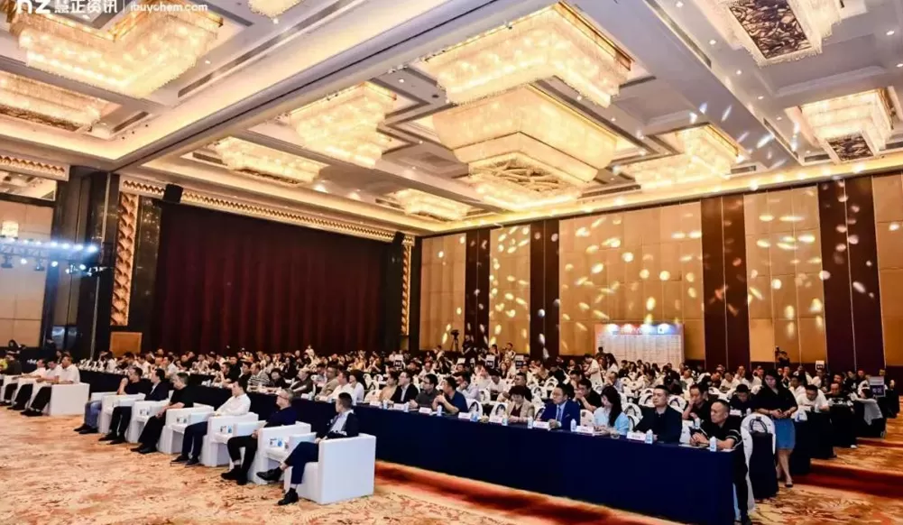 领鹊科技荣膺“建筑机器人突出影响力品牌”大奖
