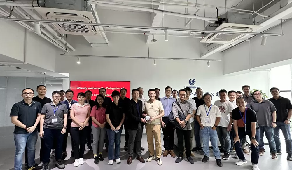 领鹊科技闪耀狮城：新加坡建设局深度考察，共谋智能建筑新篇章